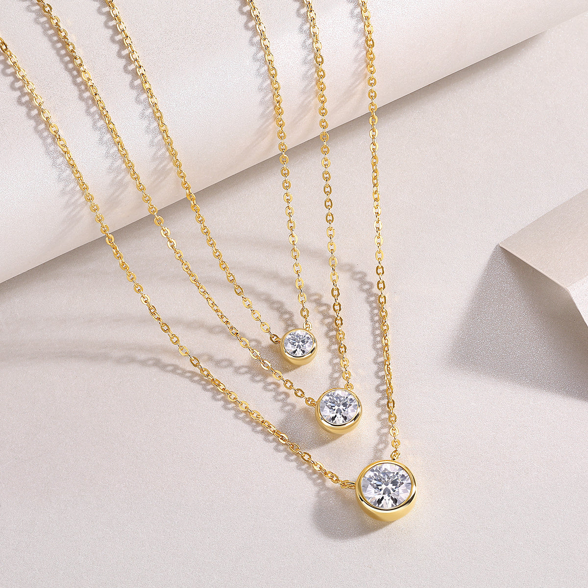 Diamond Solitaire Pendant Necklaces Moissanite Choker Multiple Pendant Necklace